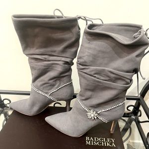 Badgley Mischka Gray Boots, Size 6.5